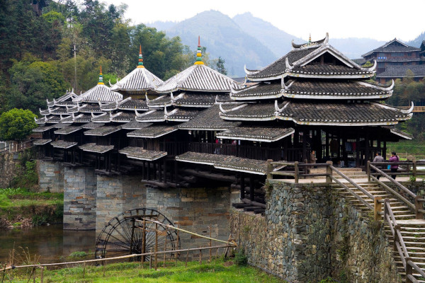 Chengyang bridge - thechinaguide.com